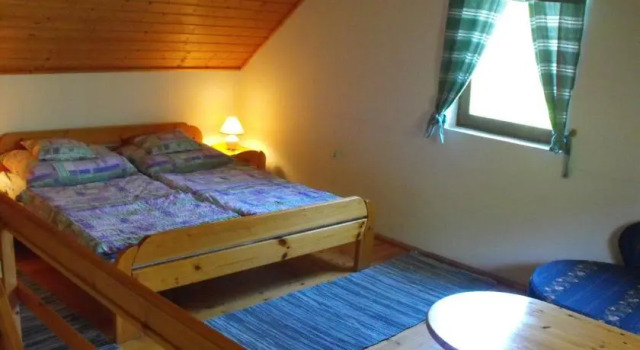 Lovaspanzi Hvz, Buchen Sie Hotel Keszthely 