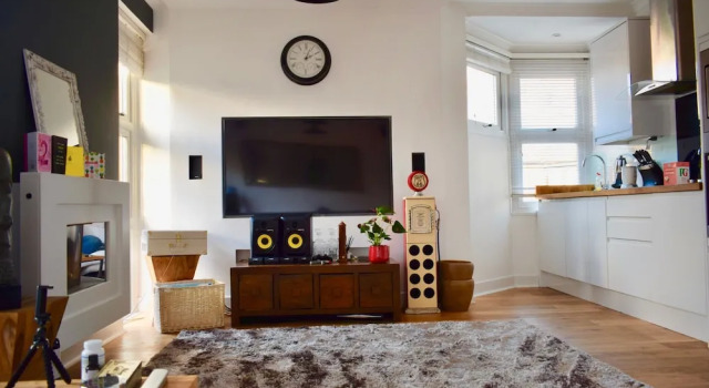 2 Bedroom Apartment in Rotherhithe