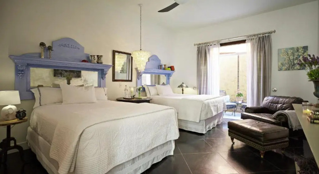 Четырёхместный номер Deluxe Bespoke Inn Scottsdale