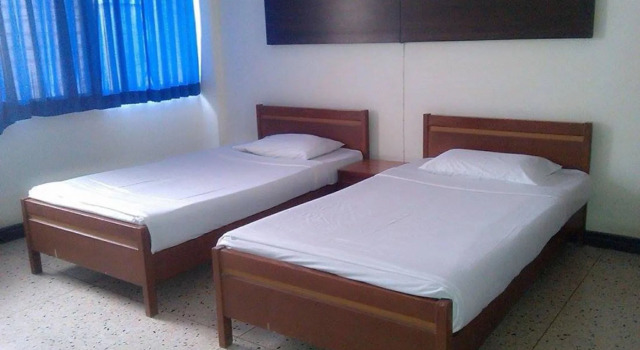 Petch Pailyn Hotel