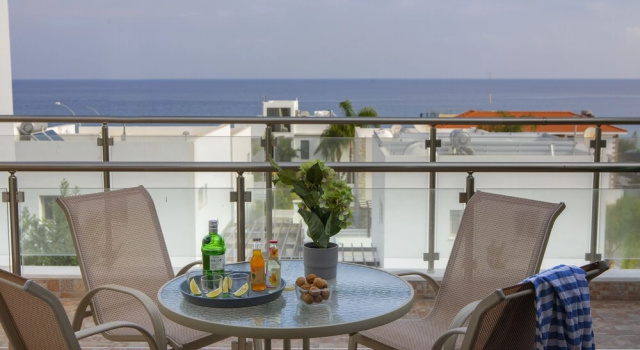 Апартаменты Вилла Seafront Protaras Luxury Resort