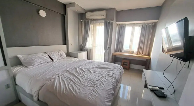 Номер Deluxe OYO Life  93855 Apartement The Jarrdin By Apt Property