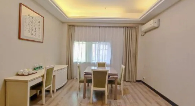 Двухместный люкс Poyang Hotel