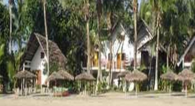 Hôtel Lodge La Pirogue Mahambo