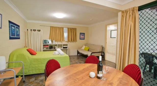 Merindah - Pet-friendly, newly renovated home in Agnes Water, Prenota Hotel Hotel a Queensland con parcheggio, Parcheggio
