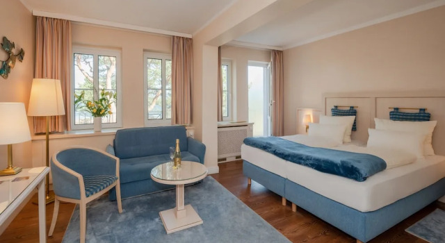 Двухместный номер Comfort с видом на озеро Vineta Hotels