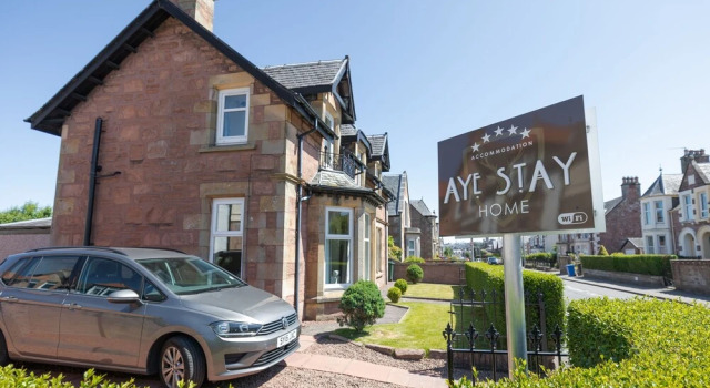 Inverness, Забронировать Отель Отели Инвернесс с парковкой, рядом с Природный заповедник Меркинч, Парковка