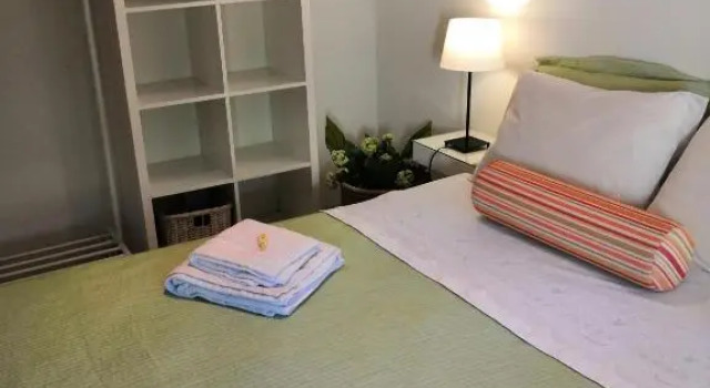 Cozy Garden 700m from St Luke s hospital, Book Apartment  
