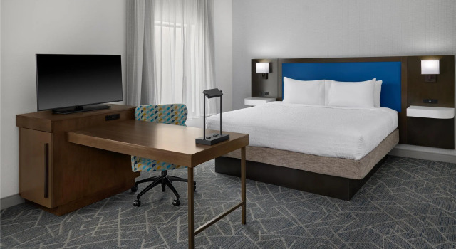 Студия Hampton Inn & Suites Syracuse North Airport Area