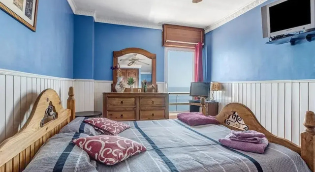 Апартаменты Apartment in Radazul With Stunning Sea Views