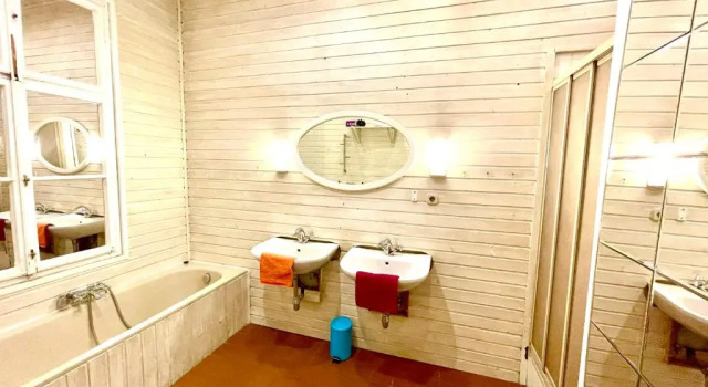 Апартаменты с 2 комнатами с балконом King Apartments | contactless check-in