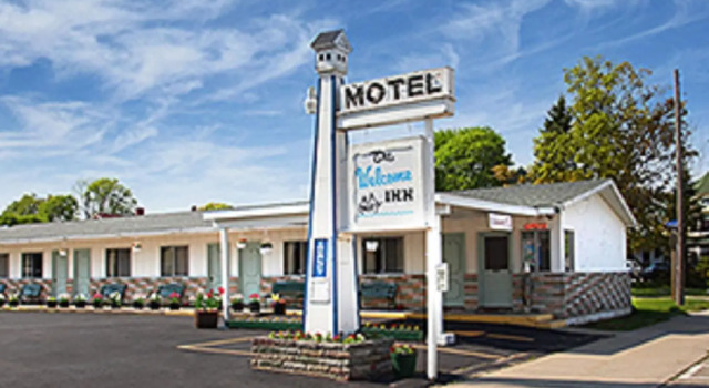 Apple Blossom Boutique, Забронировать Бутик-отель Макино-Сити штат Мичиган, рядом с Mackinaw City Trailhead
