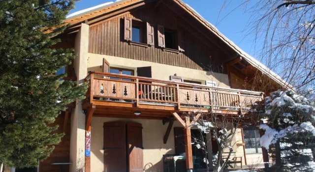 Chalets La Caillaude, Rezervasyon Şale La Salle-les-Alpes 