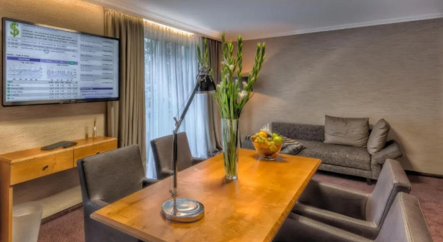 Номер Deluxe Unperfekthotel CoWorkingHotel