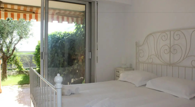 Nice Booking-Bella Vista-Piscine Jardin, Забронировать Отель Отели Ниццы с парковкой, Парковка