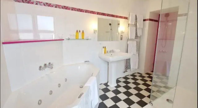 Номер Deluxe Lynnfield Hotel