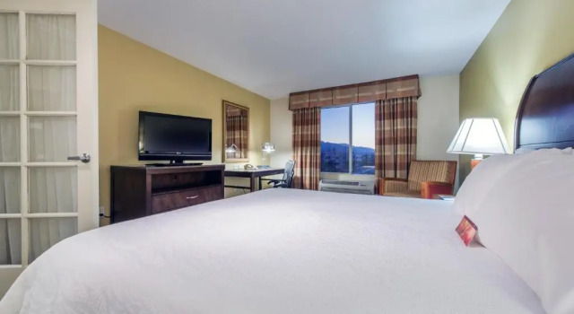 Люкс Hilton Garden Inn Arcadia/Pasadena Area