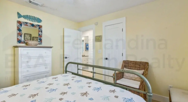 South Fletcher Spacious Family Friendly Home by RedAwning, Забронировать Дом для отпуска Амилия Jacksonville Coast