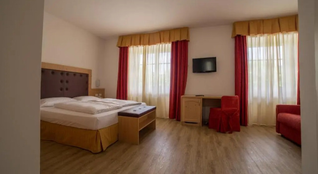 Alpen Hotel Eghel