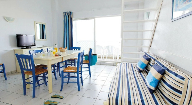 Studio with a view on the pool or sea near Fort Boyard, Забронировать Отель Фура Приморская Шаранта