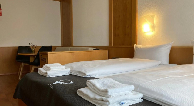 Hotel JÄGERHAUS in Singen am Hohentwiel, Buchen Sie Hotel Singen Bodensee-Radweg