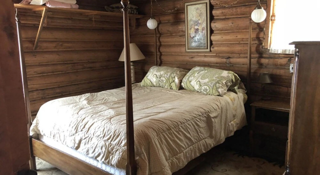 The Boston, Book Hotel Hoteller i Rangeley med parkering, Parkering