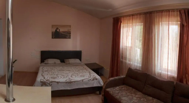 Studio apartments in center NEW 5 floor, Book Lejlighed Lejligheder i Ivano-Frankivsk, Lejlighed