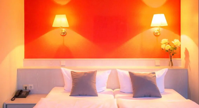 Hotel Weide, Забронировать Отель Затов Мекленбург-Померания
