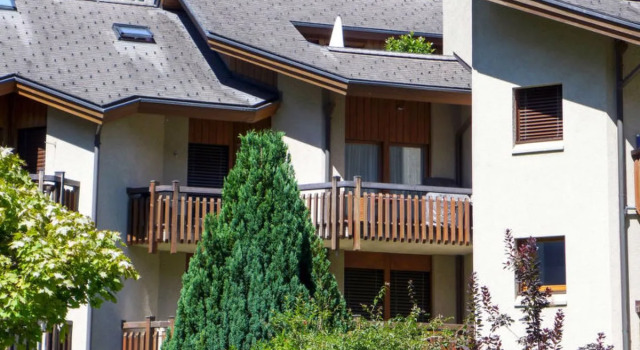 Apartment Allmi Meiringen, Забронировать Апартаменты/квартира Майринген 