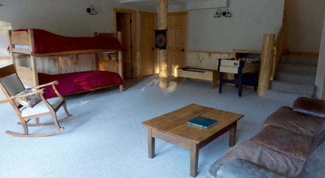 Cliffs & Stream Log - 3 Br Cabin, Prenota Casa vacanze Nathrop Stati Uniti