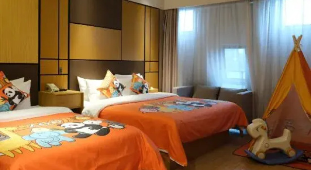 Семейный тент Ji Hotel (Shanghai Wild Animal Park)