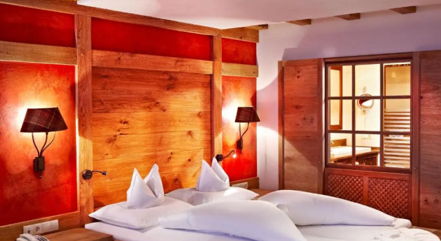 Люкс Hotel Berghof Crystal Spa & Sports