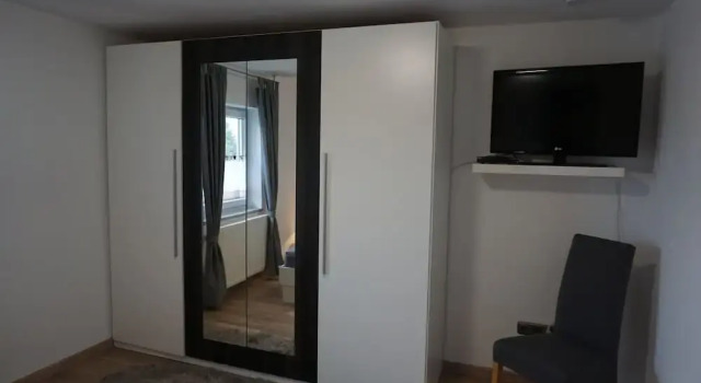 Ferienwohnung Neuerer, Varaa Hotelli Hotellit Baijeri pysäköinnillä, Pysäköinti