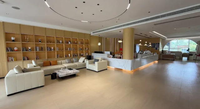 Mountain Search Snow View Hotel, Rezerwuj Hotel Hotele w Yangshuo z parkingiem, Parking