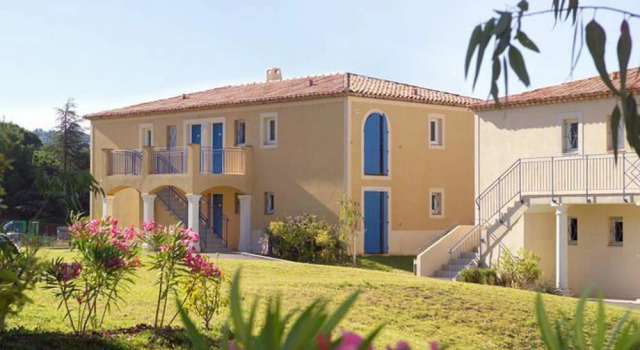 Apartment With 2 Bedrooms in Sainte-maxime, With Pool Access, Enclosed