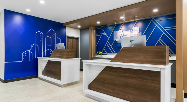 Holiday Inn Express & Suites Joplin Southeast by IHG, Забронировать Отель Джоплин Озакр, рядом с Lake Erie Wine Country
