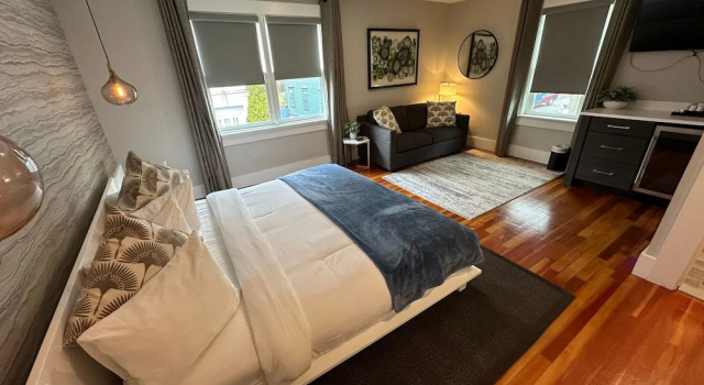 Коттедж Entire Modern 7 Unit 7 Bath Boutique Inn