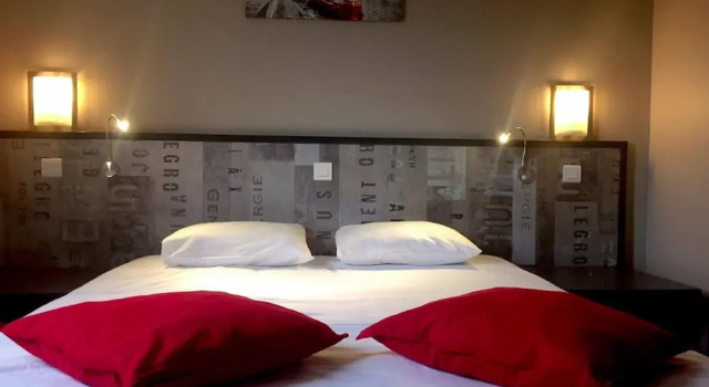 Номер Standard Logis Hotel de la Thalie