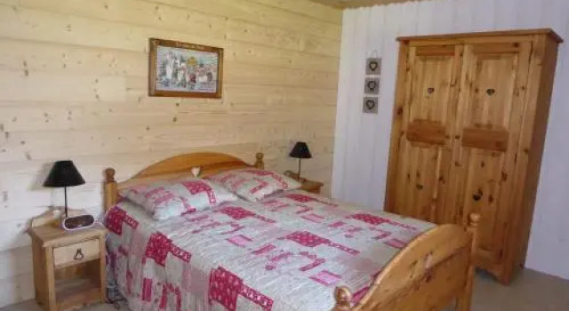 Apartment Agréable rez de jardin dans beau chalet, Забронировать Апартаменты/квартира Пралоньян-ла-Вануаз Massif de la Vanoise, рядом с Горнолыжный подъемник Пусе