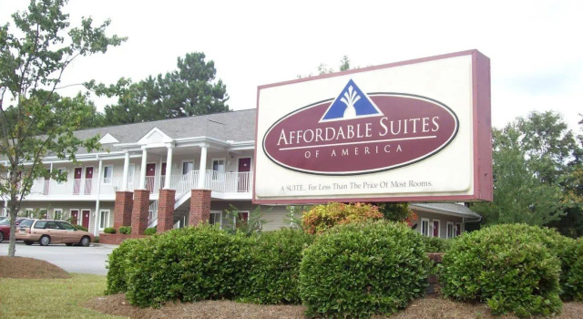Affordable Suites Sumter, Забронировать Отель Самтер Южная Каролина