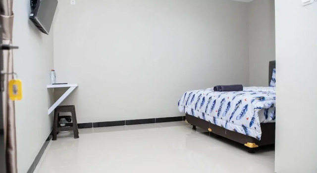 Camera Deluxe Saba Ayu Guest House