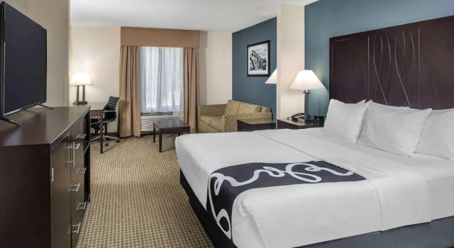 Номер Deluxe La Quinta by Wyndham Moscow Pullman
