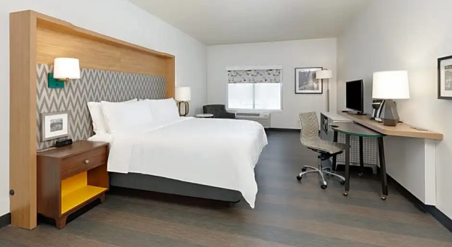 Четырёхместный люкс Holiday Inn Twin Falls by IHG
