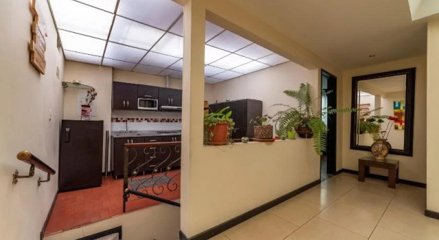 Hotel Alojate In