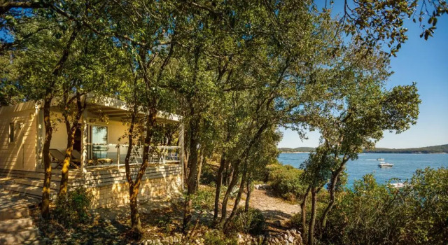 Mobile homes Koversada Naturist, Забронировать Отель Бизнес-отели Врсар, 4* 5*