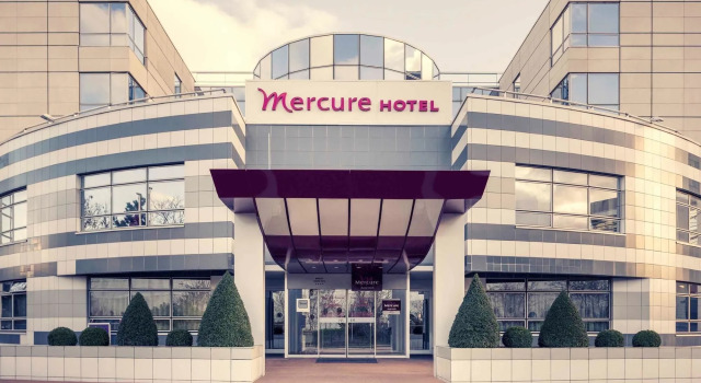 Mercure Paris Massy Gare TGV