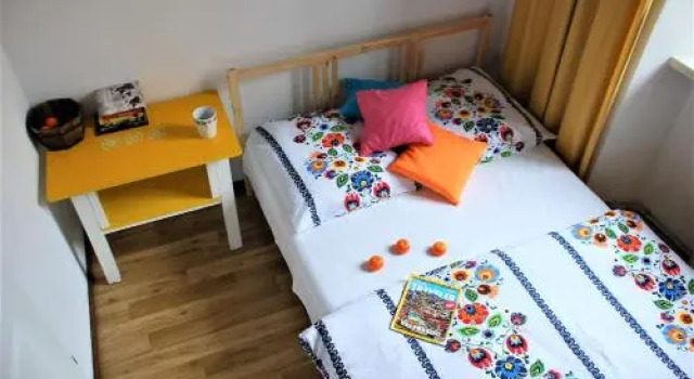 Folk Hostel, Забронировать Хостел Старе Място Познань, рядом с Polish Theatre
