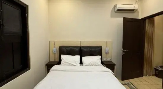 Люкс Attanaya Malioboro Suites Yogyakarta