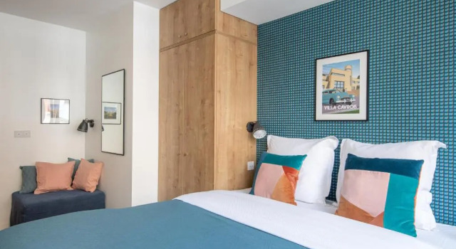 NEW - Villa Urbaine au Coeur de Paris - 6 pers, Забронировать Вилла Коттеджи Парижа, рядом с Espace Nadeshiko Paris France, Коттедж