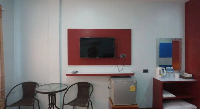 โรงแรมสตูลธานี satun tanee hotel, Забронировать Отель Отели Сатун с завтраком, Завтраки